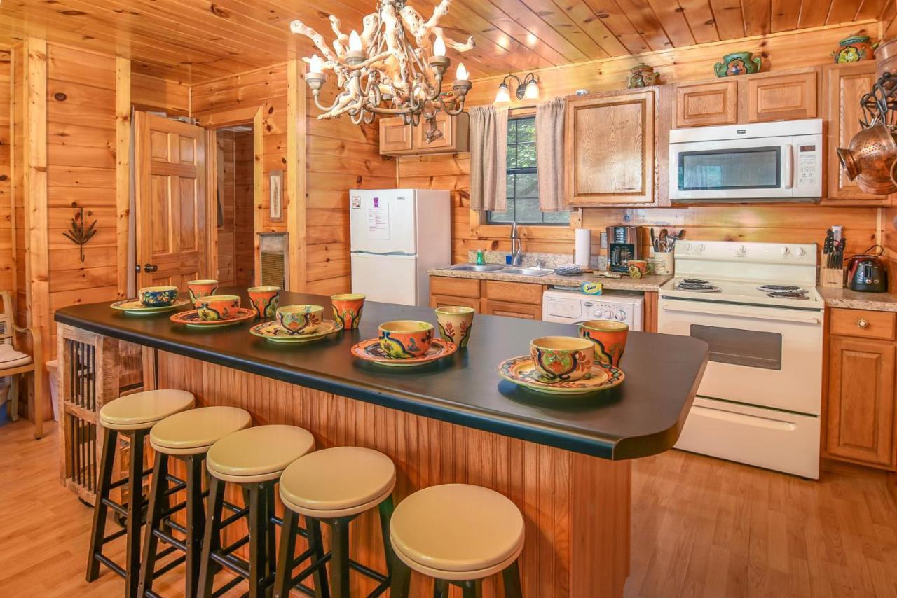 Permanent Vacation-Private Honeymoon Cabin With Hot Tub Sevierville Exteriér fotografie