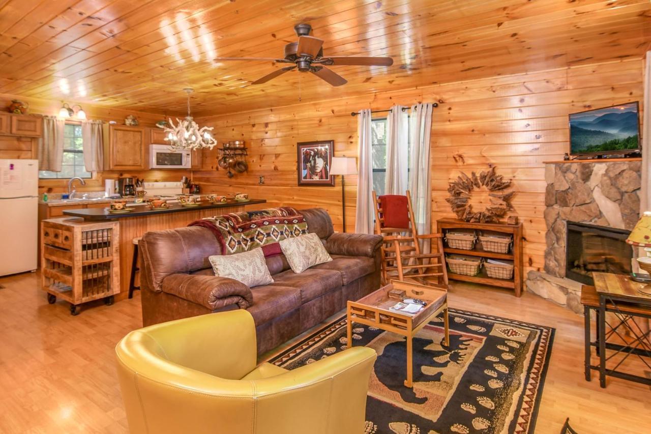 Permanent Vacation-Private Honeymoon Cabin With Hot Tub Sevierville Exteriér fotografie